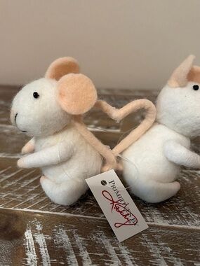 PRIMATIVES BY KATHY — WHITE MICE